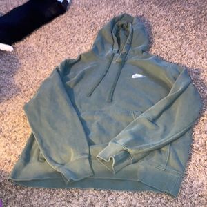 Cute green Nike sweatshirt